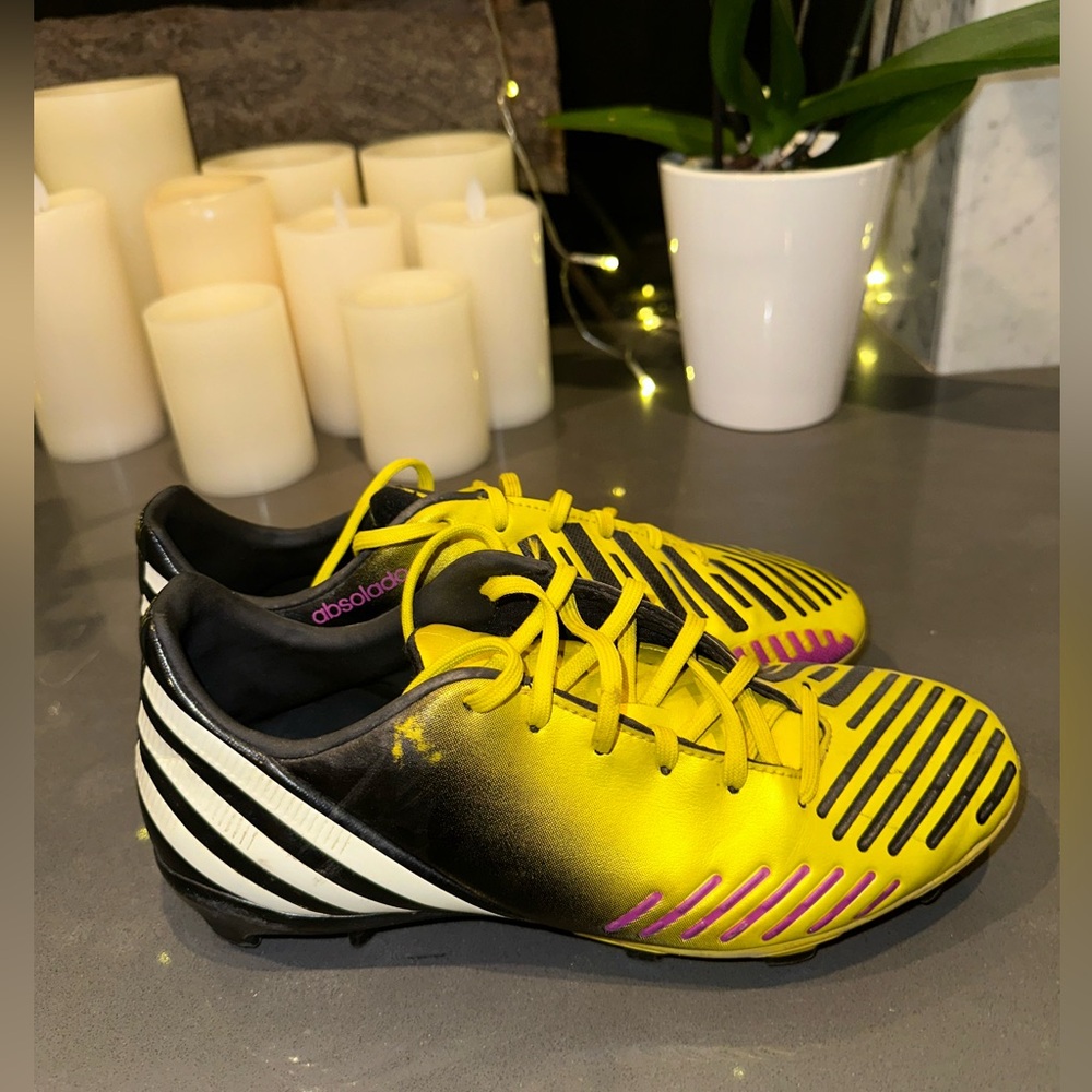Men’s Adidas Black & Yellow Cleats